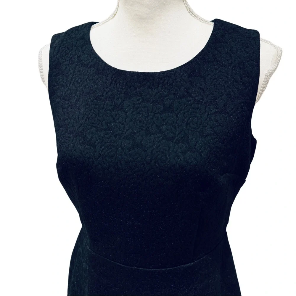 Liz Claiborne Black Floral Jacquard Fit & Flare Sleeveless Dress (2) - Picture 9 of 15